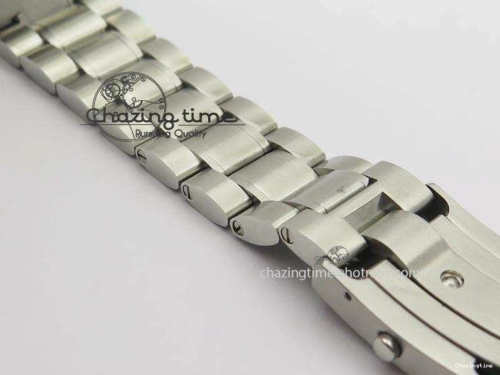 0429 Efficient Speedmaster JHF SS Snoopy Award 45th Anniversary White dial On SS Bracelet 8239